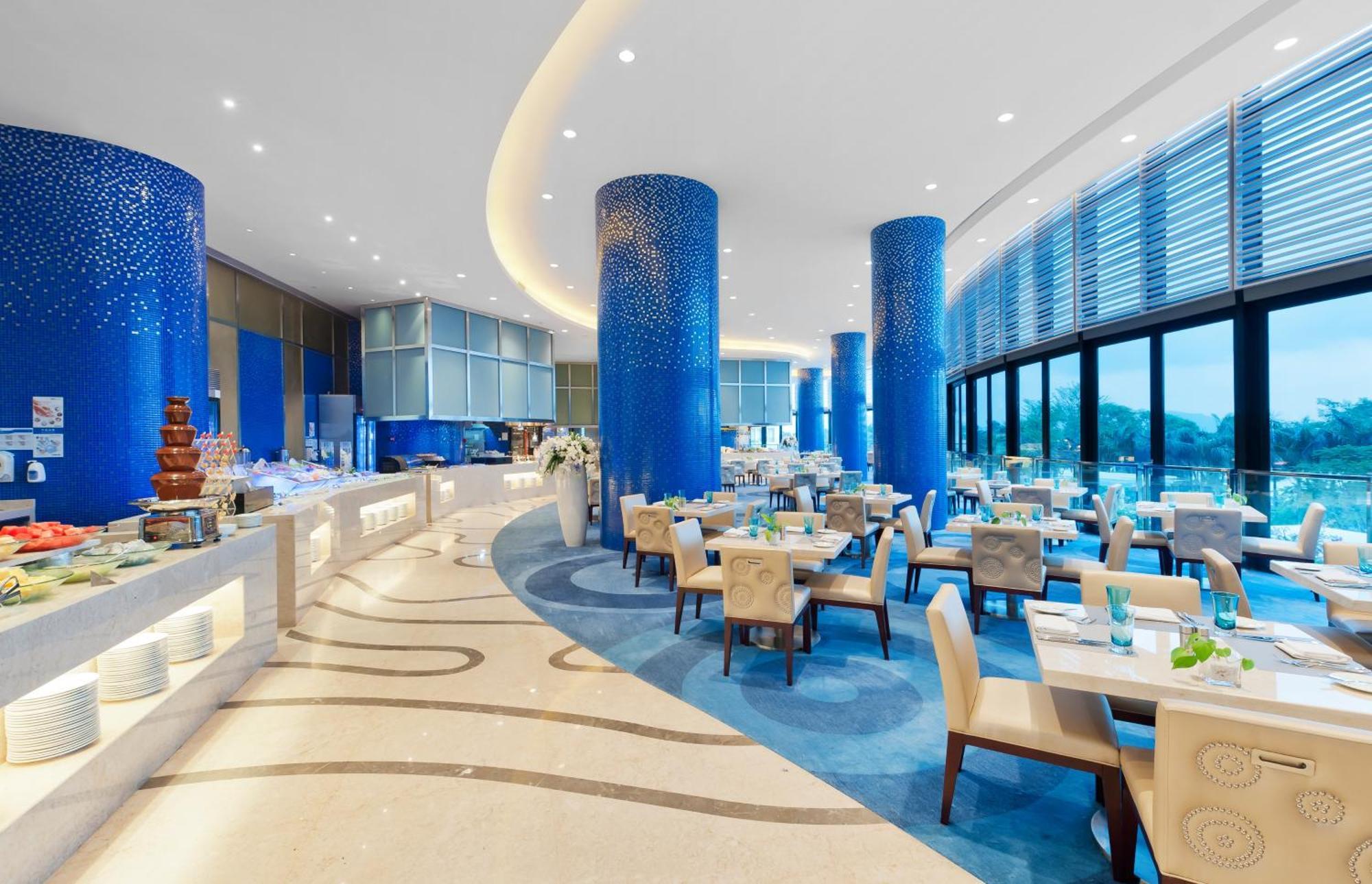Four Points By Sheraton Hainan, Hotel 5*
